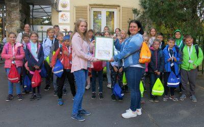 A debreceni állatkertbe látogatott a Passzoljátok vissza és kiránduljatok! verseny 2. helyezettje