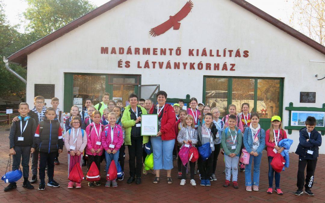 A PASSZOLJÁTOK VISSZA ÉS KIRÁNDULJATOK! verseny bronzérmesei a Hortobágyi Madárparkban jártak