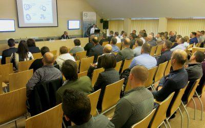 Partnerségről a fehér asztal mellett