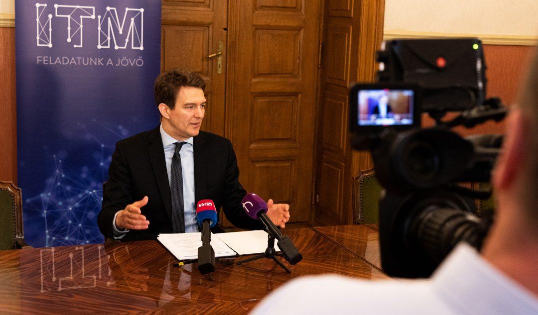 Már kétórás foglalkoztatás után is igényelhető a bértámogatás