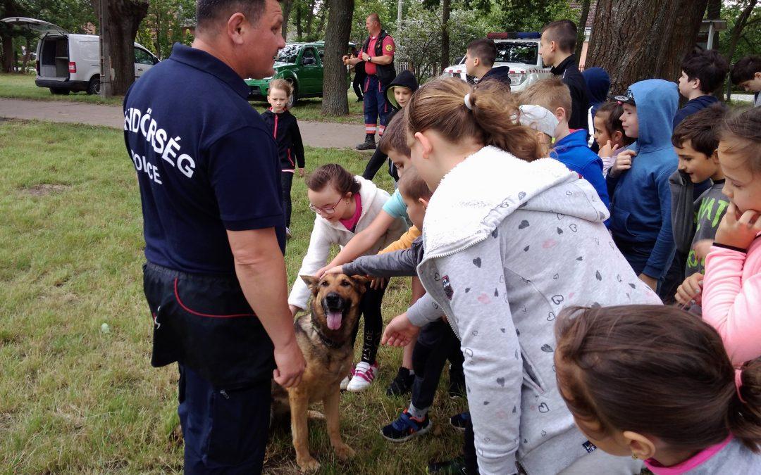 Testközelbe került a jövő