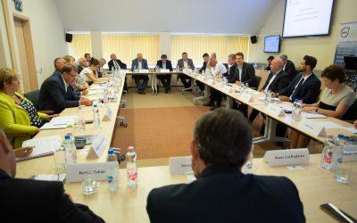 „Creative Region – Határtalan fejlődés” munkamegbeszélést tartottak a Kamarában