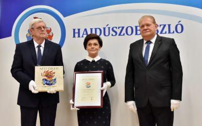 Hajdúszoboszlón az Év Üzlete 2020-ban: CECIL-GARDRÓB ruházati üzlet