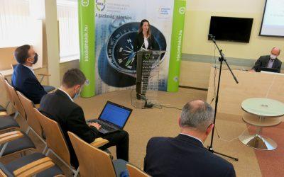 22 ezer milliárd forint a tét – Több mint 500 vállalkozó vett részt a Kamara webináriumán