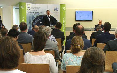 A Kamara vállalkozói fórumán is részt vett Szijjártó Péter