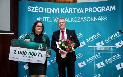 Junior Prima Díjat vehetett át Kiss Dóra, a Napló újságírója