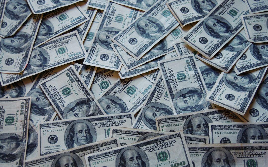 Könnyebb lesz bejelenteni a vállalati korrupciót