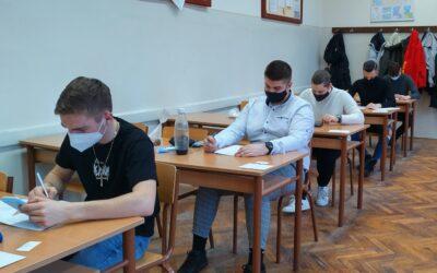 Megkezdődtek az országos szakmai versenyek