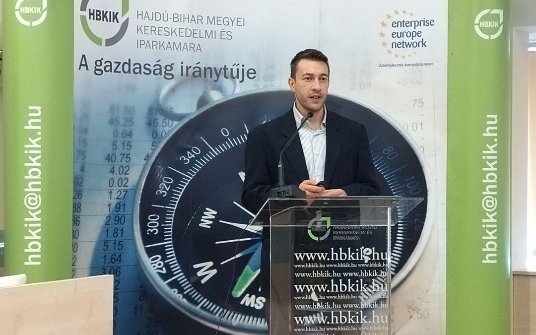 Híd a bank és a vállalkozások között