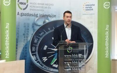 Híd a bank és a vállalkozások között