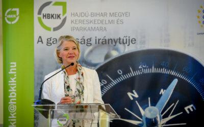 Holland-magyar: tudásalapon