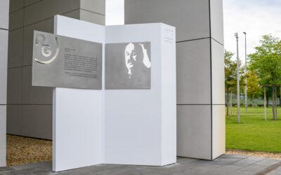 Emlékművel tisztelegnek Richter Gedeon előtt Debrecenben