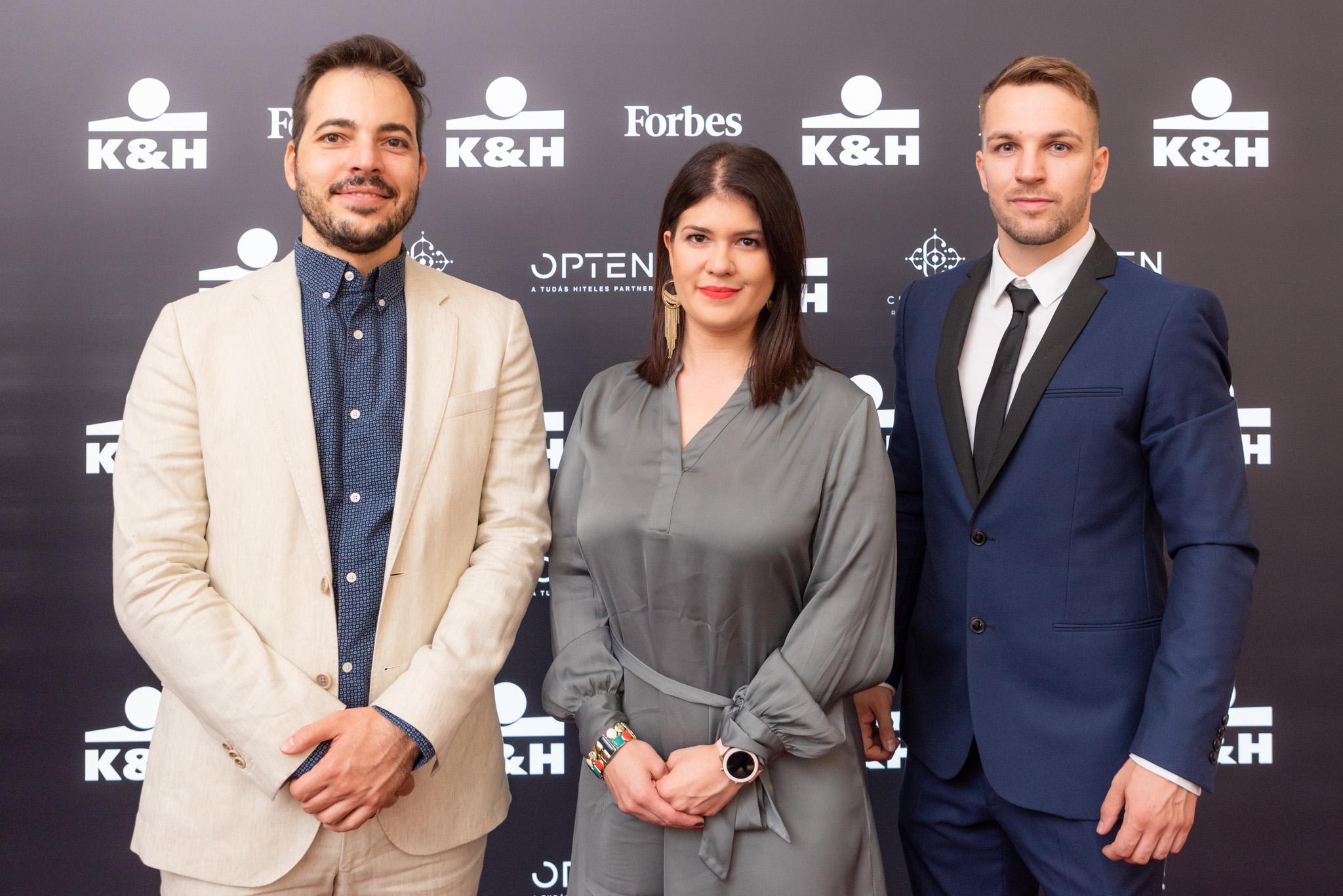 business meeting 5a21939198020700365c1e3f 5b798f9046e0fb0050056402