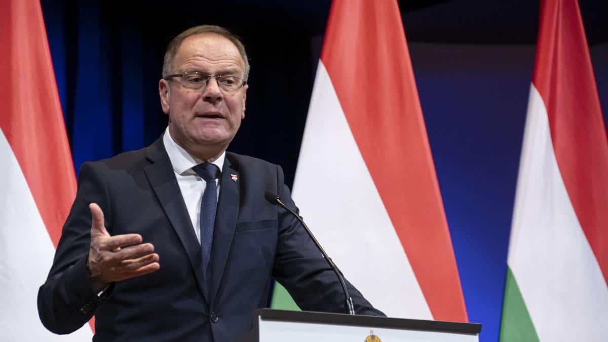 pénz forint money bankjegy