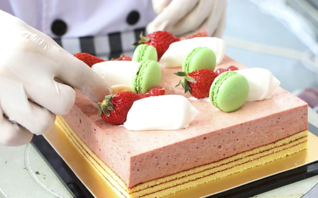 A cukrászdákra is kiterjesztik az 5+1 pontból álló vendéglátóipari akciótervet