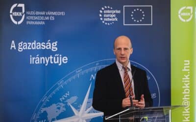 Rengeteg lehetőség áll a vállalkozni vágyók előtt, hangzott el a hajdú-bihari iparkamarai évnyitón