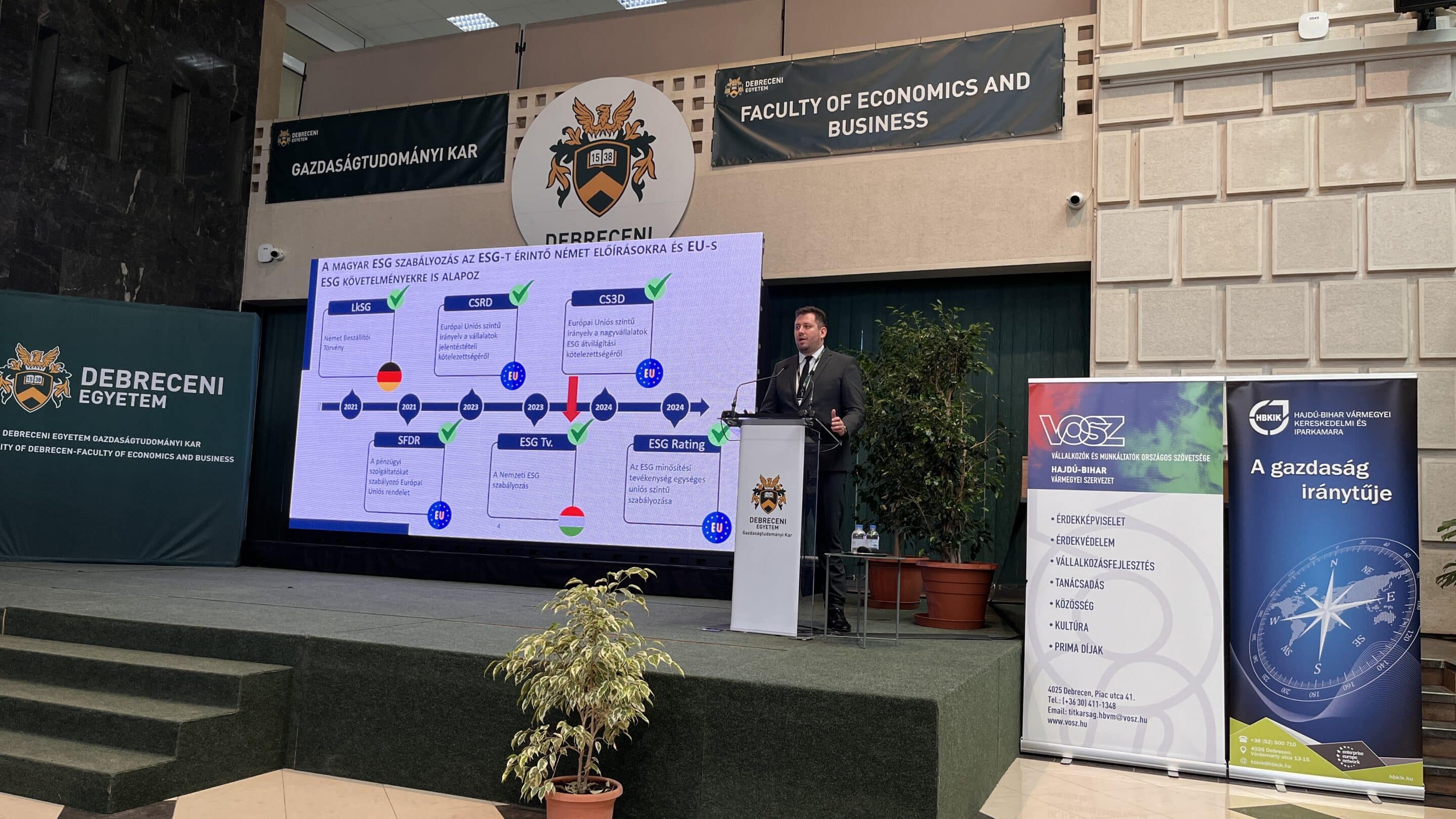 acronym bmw 1368279 960 720