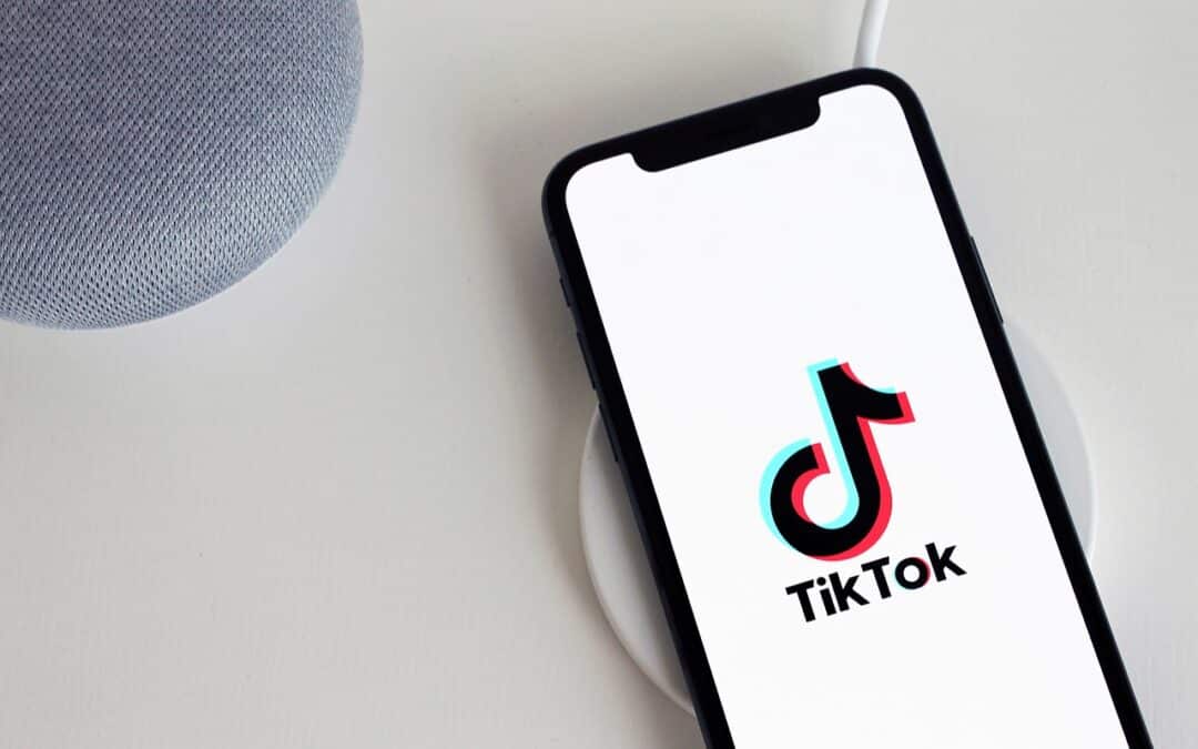 TikTok Algorithm Impresses and Alarms Hungarian Teens