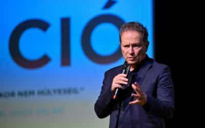 Nem adom fel! Geszti Péter előadása Hajdúnánáson