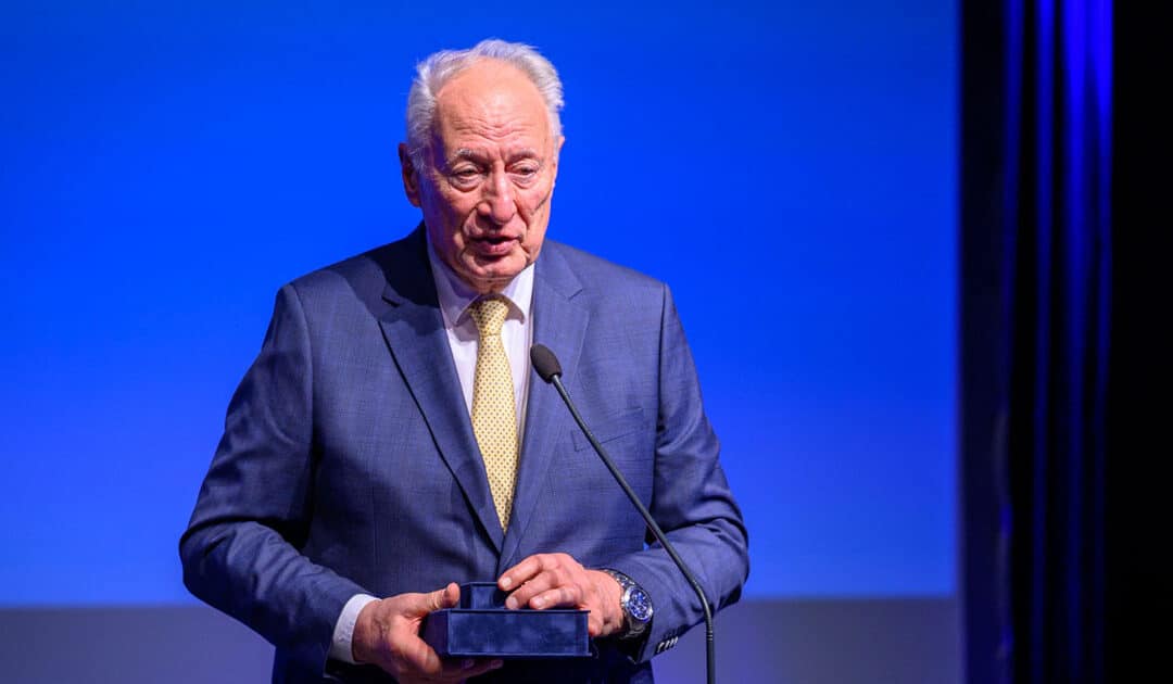 Új díszpolgárai, Pro Urbe és Déri Frigyes-díjasai vannak Debrecennek 