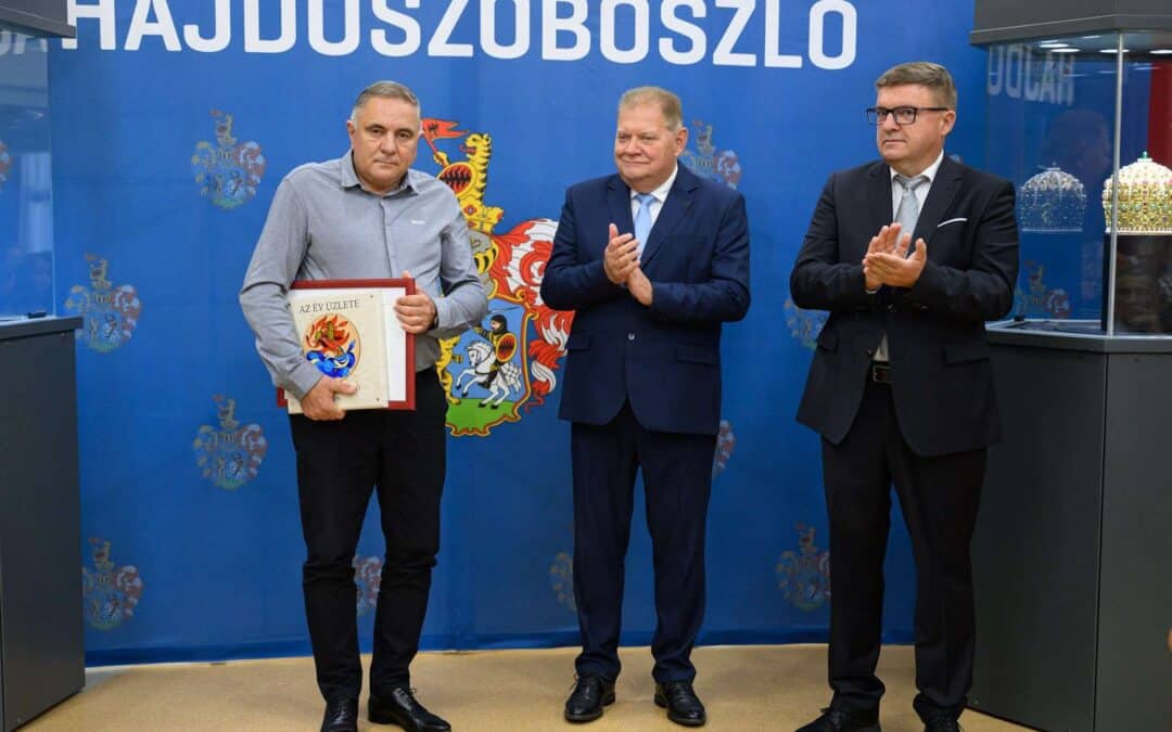 Átadták a 2026-os „Év Üzlete” díjat Hajdúszoboszlón