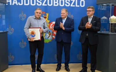 Átadták a 2026-os „Év Üzlete” díjat Hajdúszoboszlón